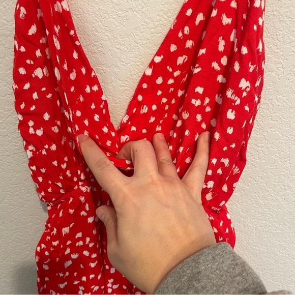 Maaji Red and White Floral Jumpsuit Women’s Size Small - Picture 9 of 14